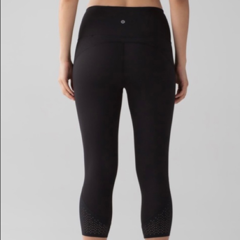 Lululemon Anew Crop Leggings